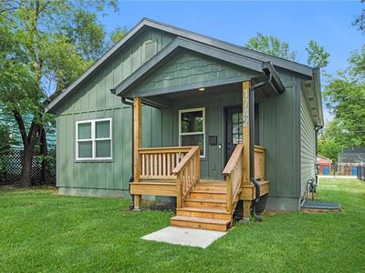 1742 Alabama St, Lawrence, KS, 66044