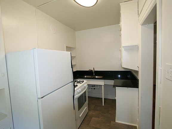 5th image of 785 N Humboldt St APT 2