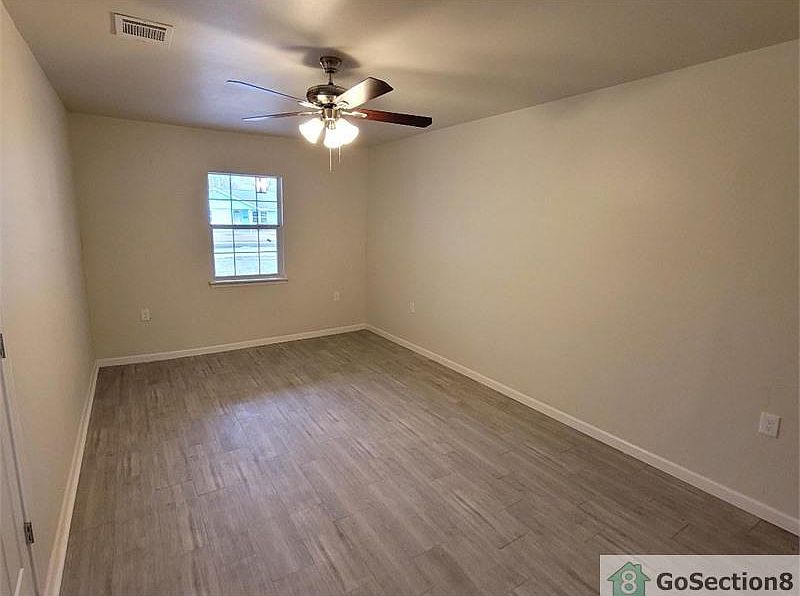 2nd image of 6119 Belmark St