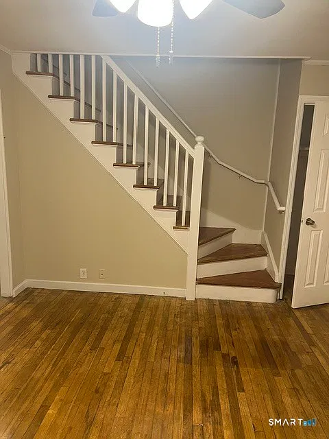 3 bed, 1.0 bath, 1122 sqft, $2,250 — Photo 3