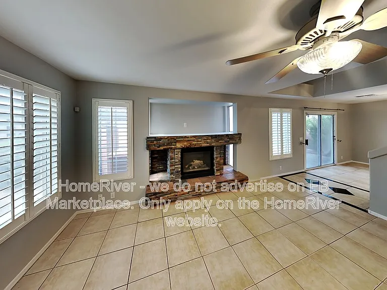 15550 N Frank Lloyd Wright Blvd #1084 — Photo 3