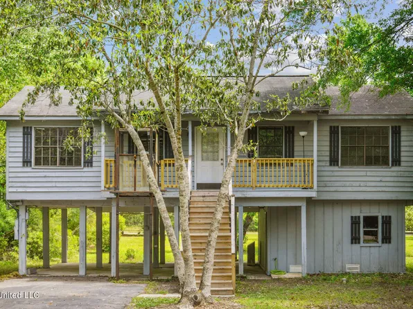15014 Biloxi Point, Kiln, MS 39556