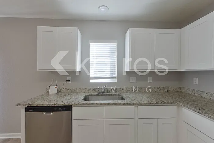 4232 Swensson St — Photo 10