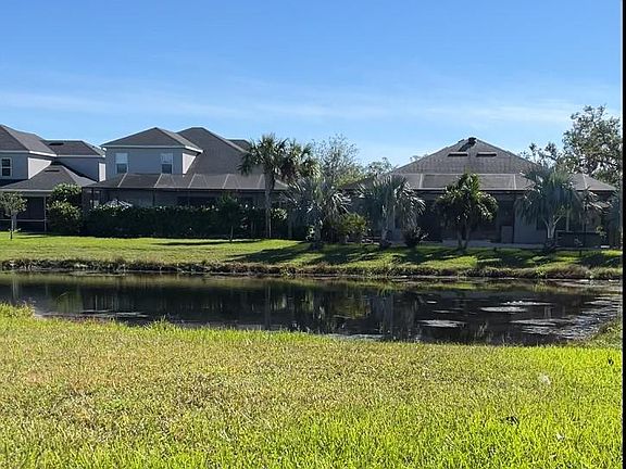 3rd image of 5705 Sunflower Cir #1