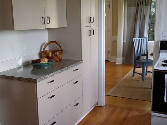 Lots of cabinets