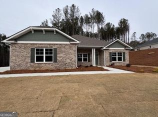 885 Eagle Heights Dr, Maysville, GA