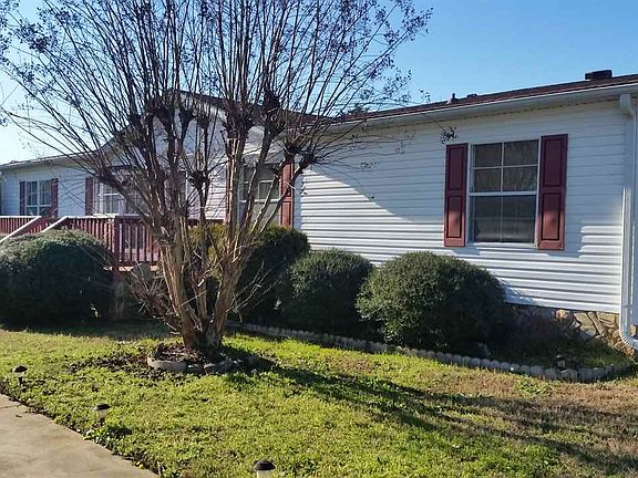 4th image of 104 Royal Arbor Ct