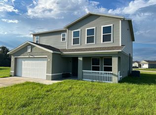 450 River Hill Dr, Welaka, FL 32193