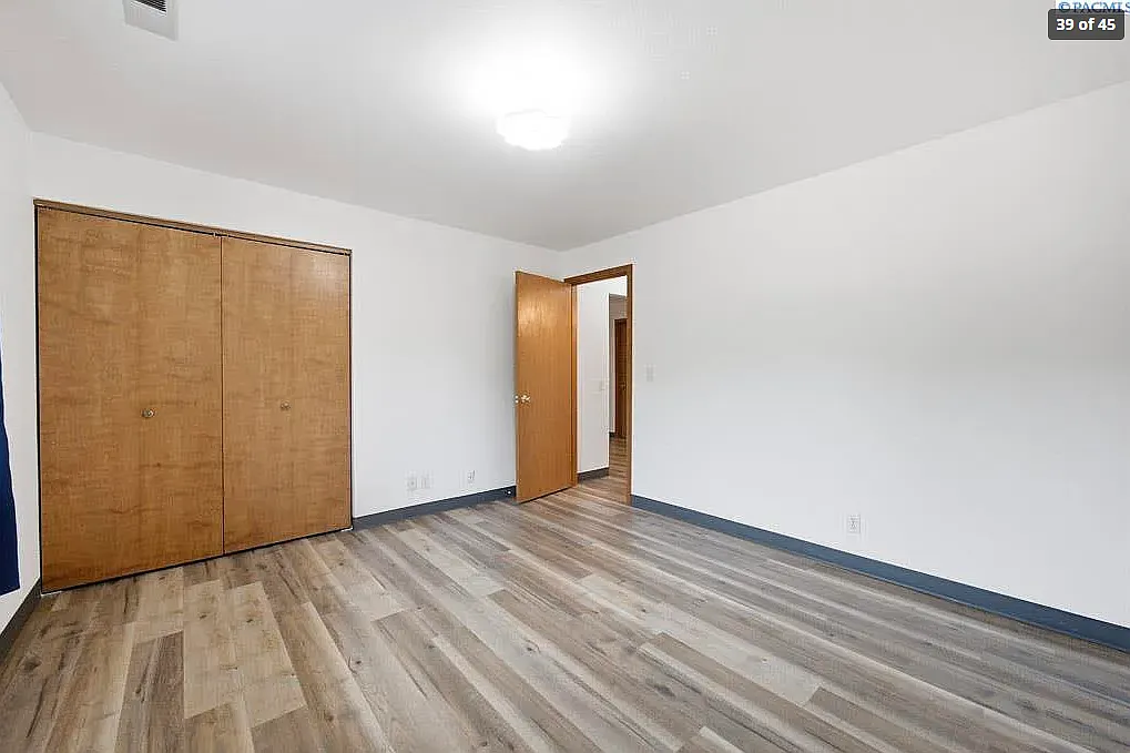3 bed, 1600 sqft, $1,500 — Photo 3