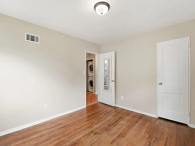 7605 Fisher Dr — Photo 16