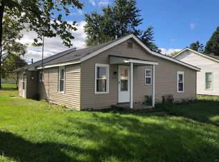 724 E Washington St, Fairmount, IN 46928
