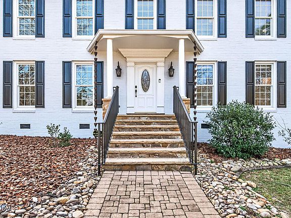 4th image of 2004 Upland Ct