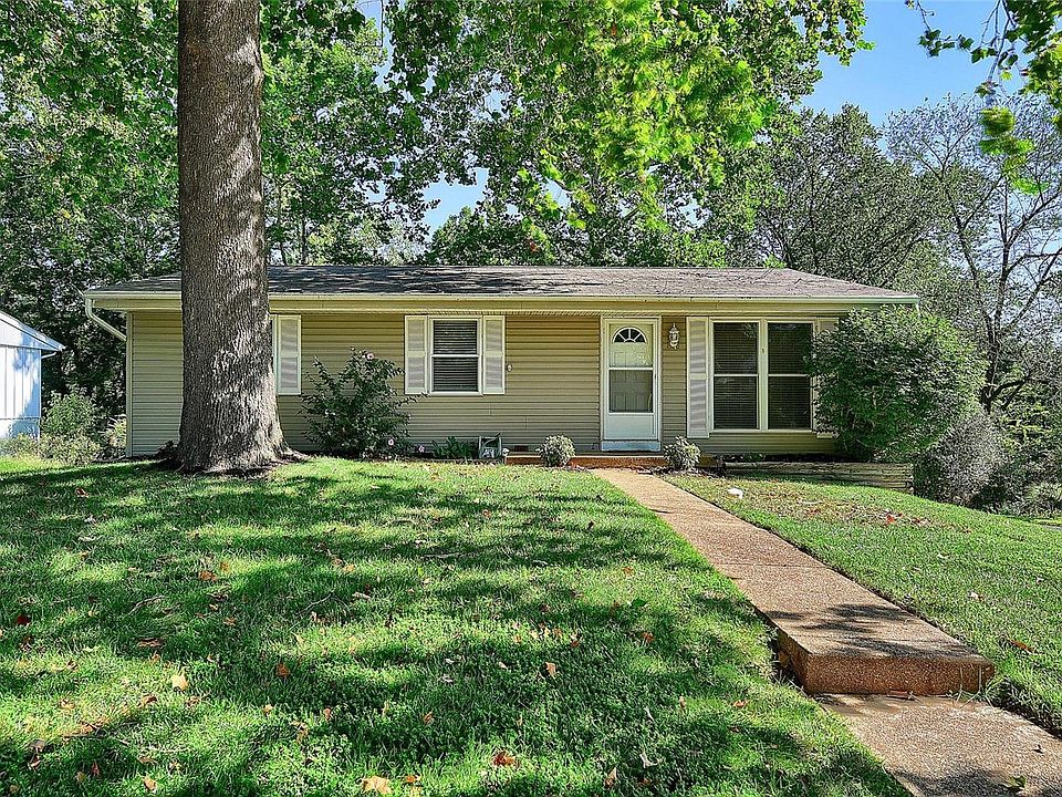 1st image of 808 Bordeaux Ct