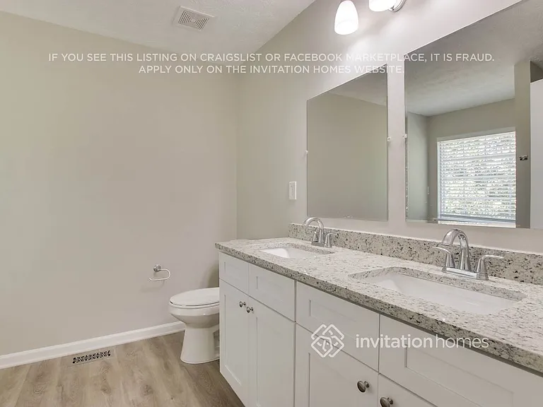 105 Chartres St — Photo 21