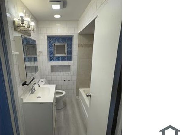 7841 S Hoyne Ave APT 2