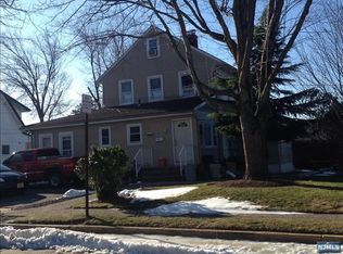 68 Warren St, Bergenfield, NJ 07621