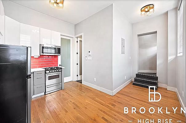 1st image of 1916 Prospect Pl #1C