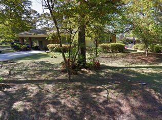 319 Pinewood Dr, Dublin, GA 31021