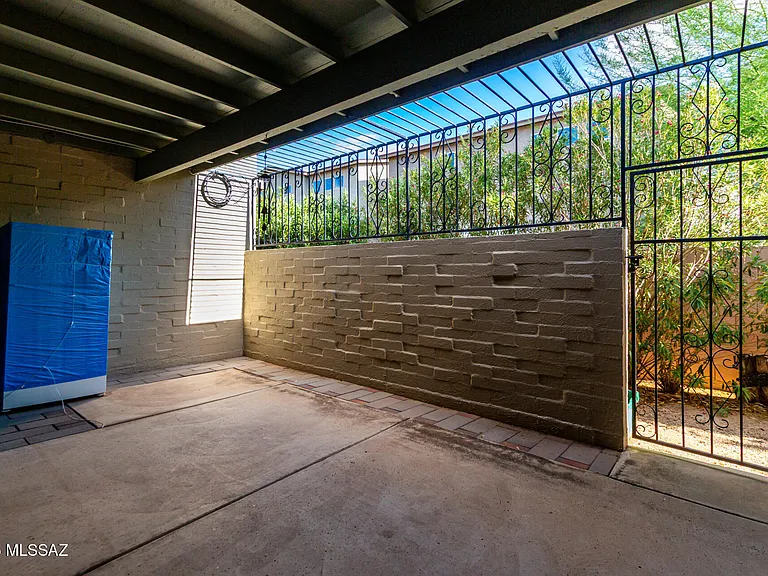 4254 E La Cienega Dr — Photo 22