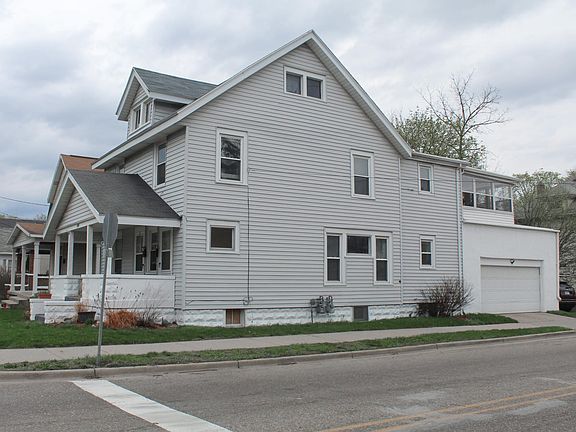 2nd image of 1001 2nd St NW #2