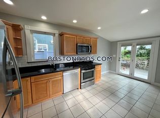 9 Guilford St #1, Boston, MA 02134