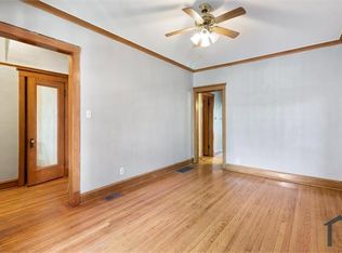 4132 N Ashland Ave #1, Chicago, IL 60613