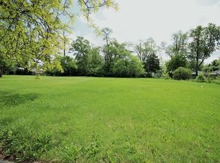 7803 N 2nd St, Machesney Park, IL 61115