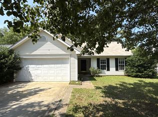 3025 Longspur Dr, Matthews, NC 28105