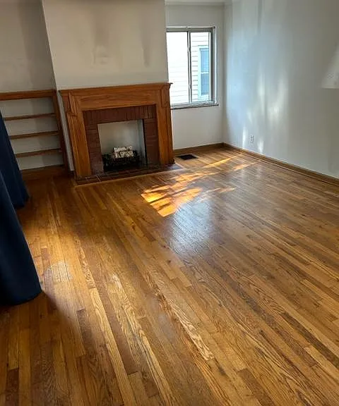 1446 Ashland Ave — Photo 2