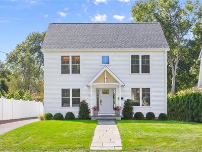 53 Perry St, Fairfield, CT, 06824