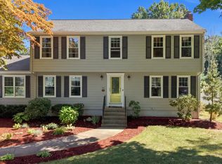 4 Portmore Ln, Framingham, MA 01702
