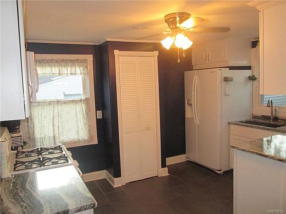 2nd image of 108 Iroquois Ave