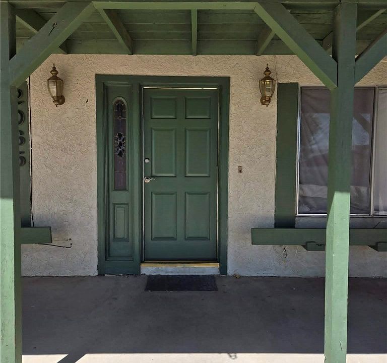 1st image of 2065 Barcelona Cir