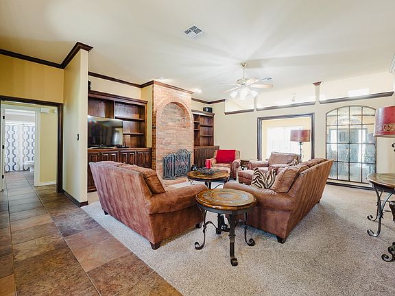 3rd image of 7001 Melick Cir