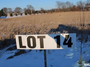 126 Lost Creek Ct, Pekin, IL