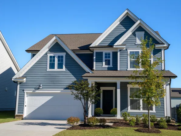 3634 Autumn Creek Dr, Fuquay Varina, NC 27526