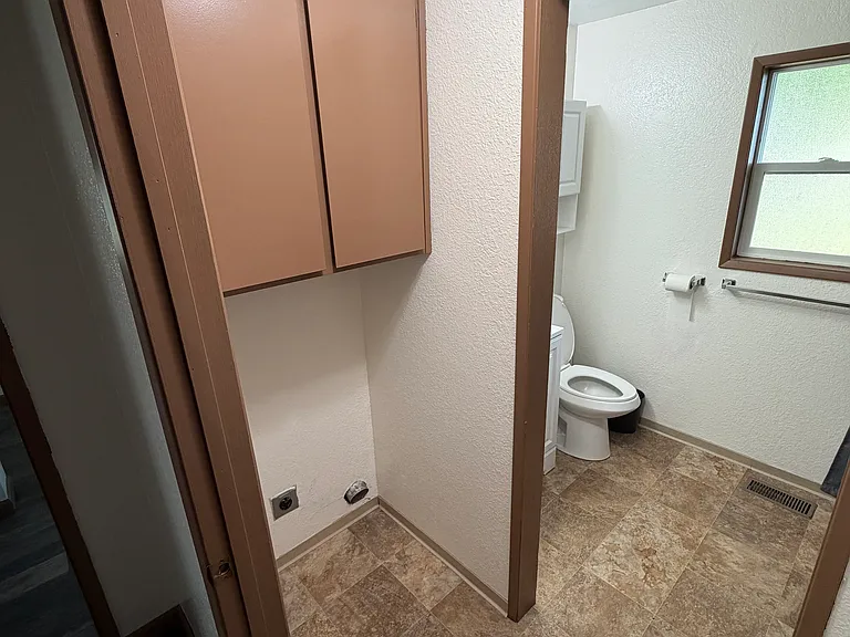 14155 Linden Ave #1415.5 — Photo 18