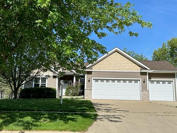 2nd image of 2770 Avalon Woods Dr