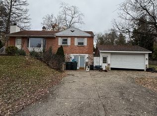 35049 N Edgewater Ln, Ingleside, IL