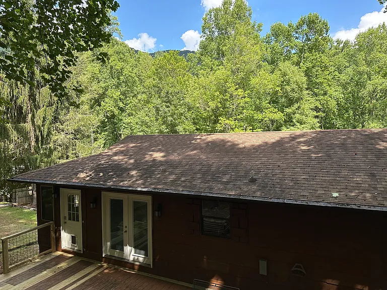 471 Curtis Creek Rd — Photo 4
