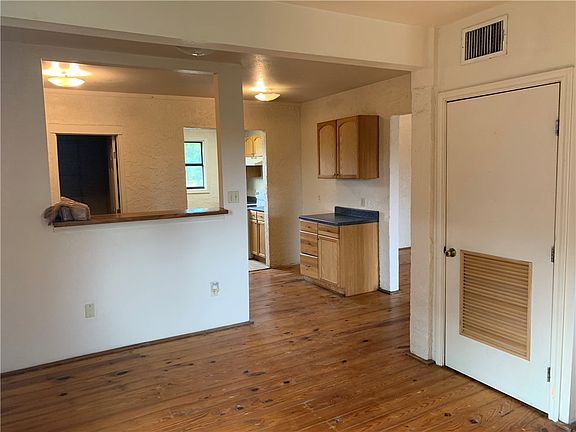 5th image of 136 Pine Hill Loop APT G