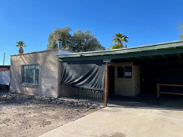 4 bed, 1497 sqft, $1,895 — Photo 1