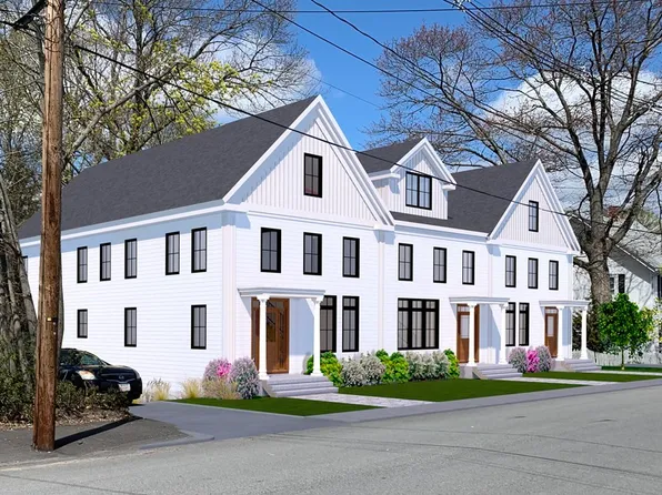 22 Wright St Floor 1, Stoneham, MA 02180