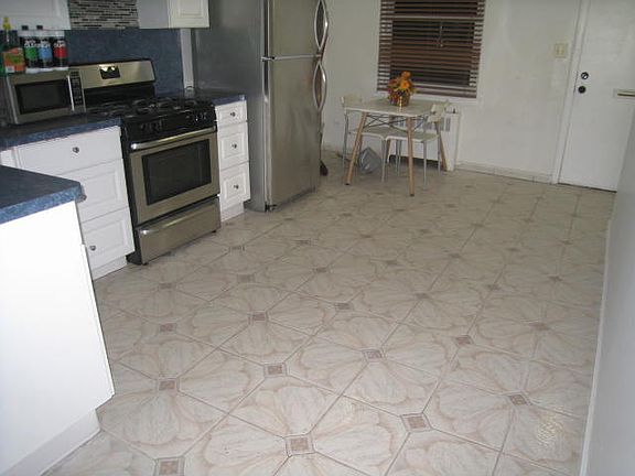 2nd image of 19-18 22nd Dr #1