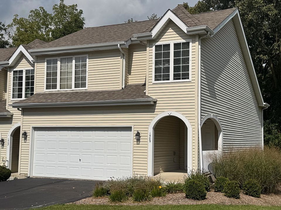 1st image of 1509 Golden Oak Dr