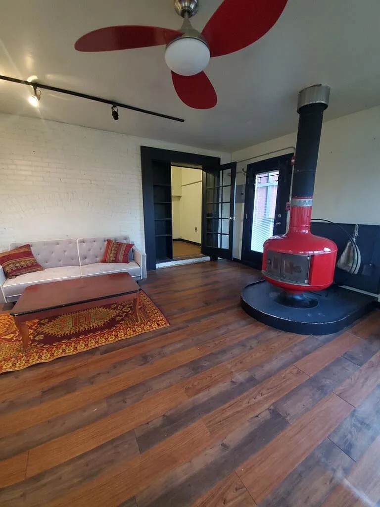 763 High St — Photo 4