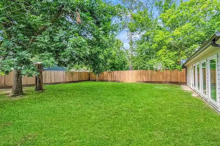 2107 Wakefield Dr — Photo 35