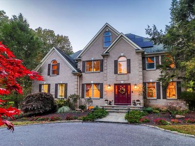 169 Plumtrees Road, Bethel, CT, 06801