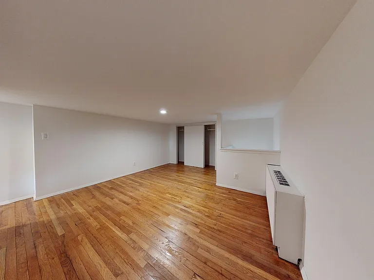10 Jones St #2H — Photo 6