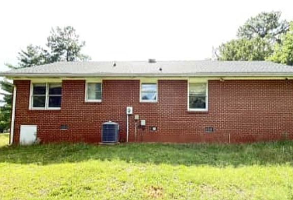 2nd image of 2508 Dellwood Ln